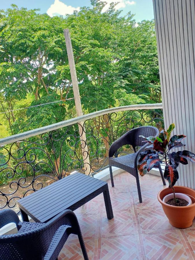 El Castillo Bed And Breakfast Angono Εξωτερικό φωτογραφία