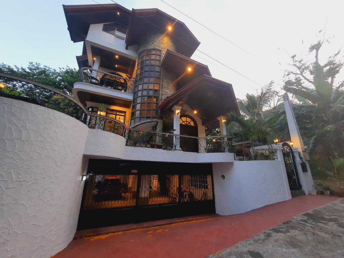 El Castillo Bed And Breakfast Angono Εξωτερικό φωτογραφία