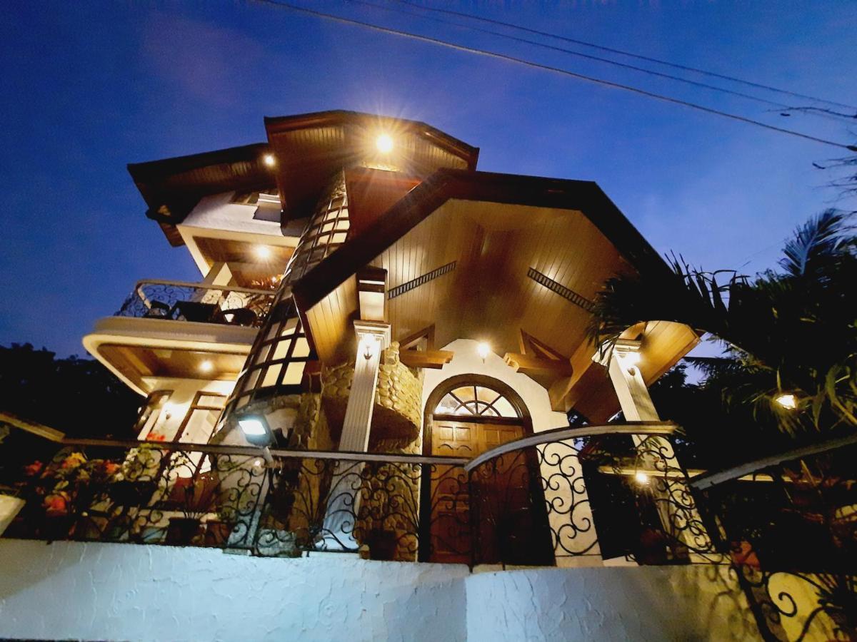 El Castillo Bed And Breakfast Angono Εξωτερικό φωτογραφία