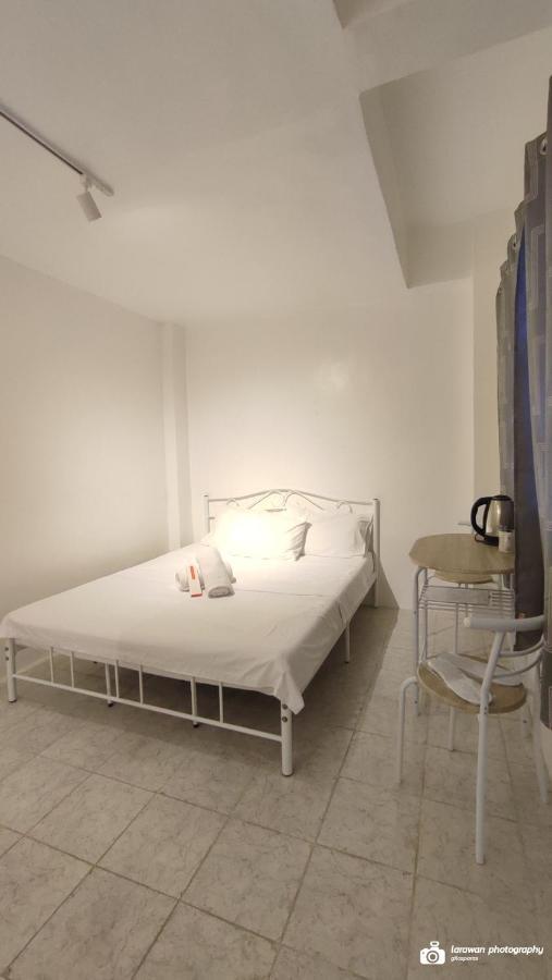 El Castillo Bed And Breakfast Angono Εξωτερικό φωτογραφία