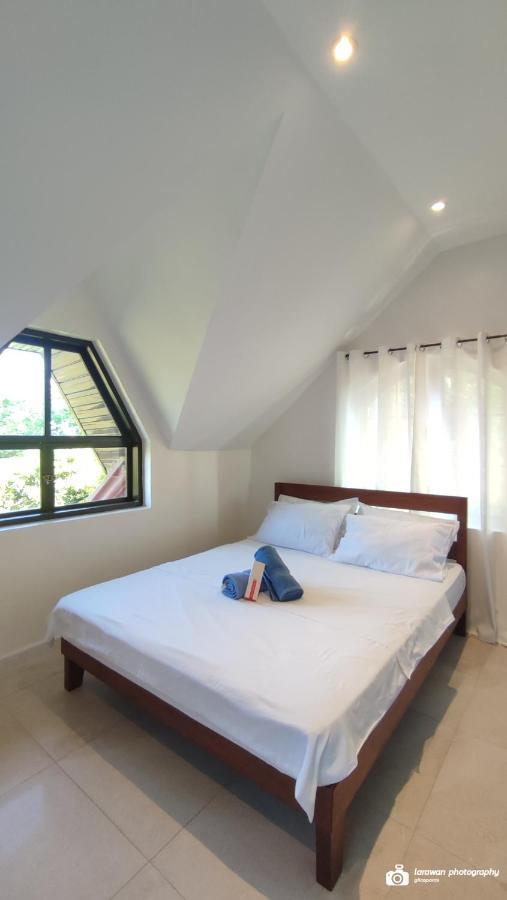 El Castillo Bed And Breakfast Angono Εξωτερικό φωτογραφία