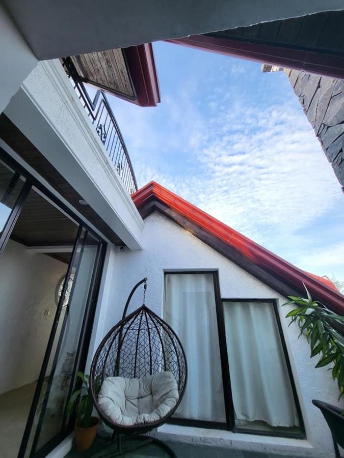 El Castillo Bed And Breakfast Angono Εξωτερικό φωτογραφία
