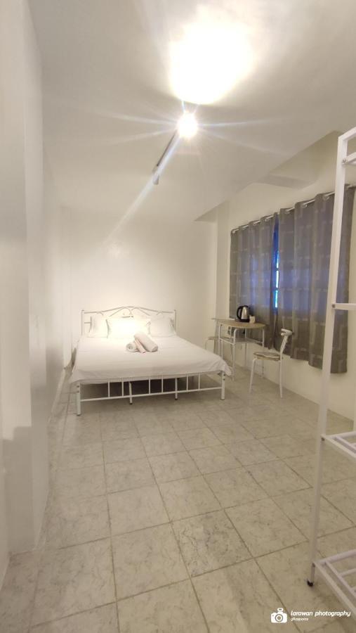 El Castillo Bed And Breakfast Angono Εξωτερικό φωτογραφία
